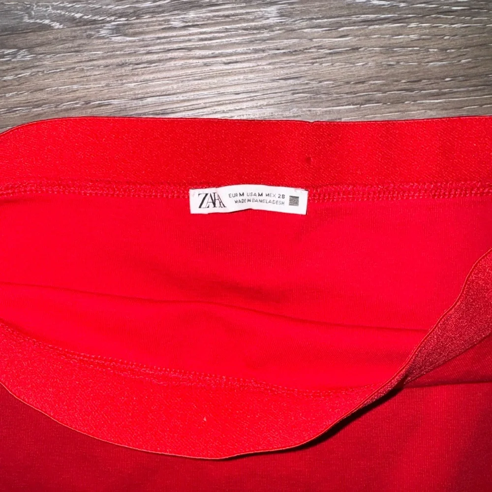 Zara Red Long Bodycon Maxi Skirt - Size Medium - Picture 3 of 5